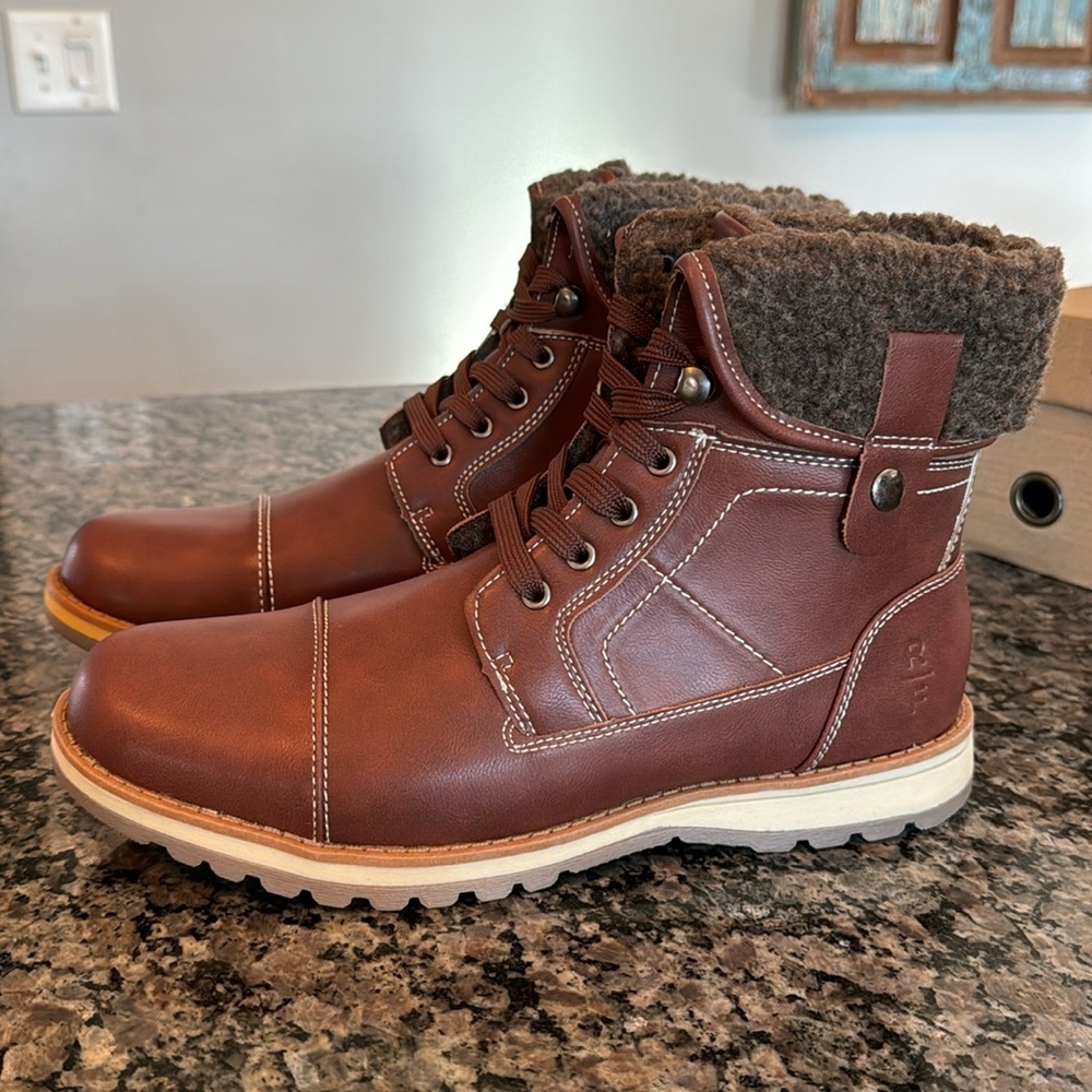 Reserved Footwear Desert Boots Nib 10 — image 4 of 8
